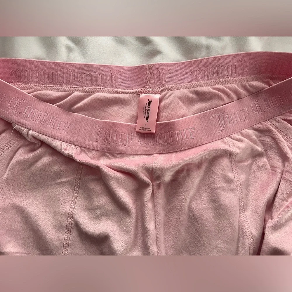 Pink Juicy Couture Lounge Set - Picture 8 of 9